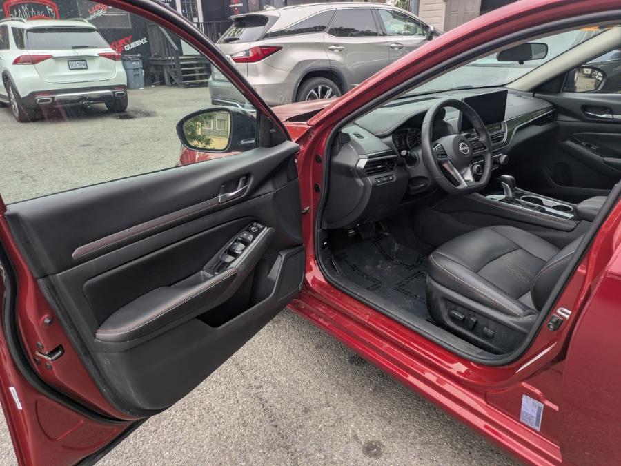 2024 Nissan Altima 2.5 SR Sedan, available for sale in Long Island City, New York | Luxury Of Queens. Long Island City, New York 2024 Nissan Altima 2.5 SR Sedan, available for sale in Long Island City, New York | Luxury Of Queens. Long Island City, New York