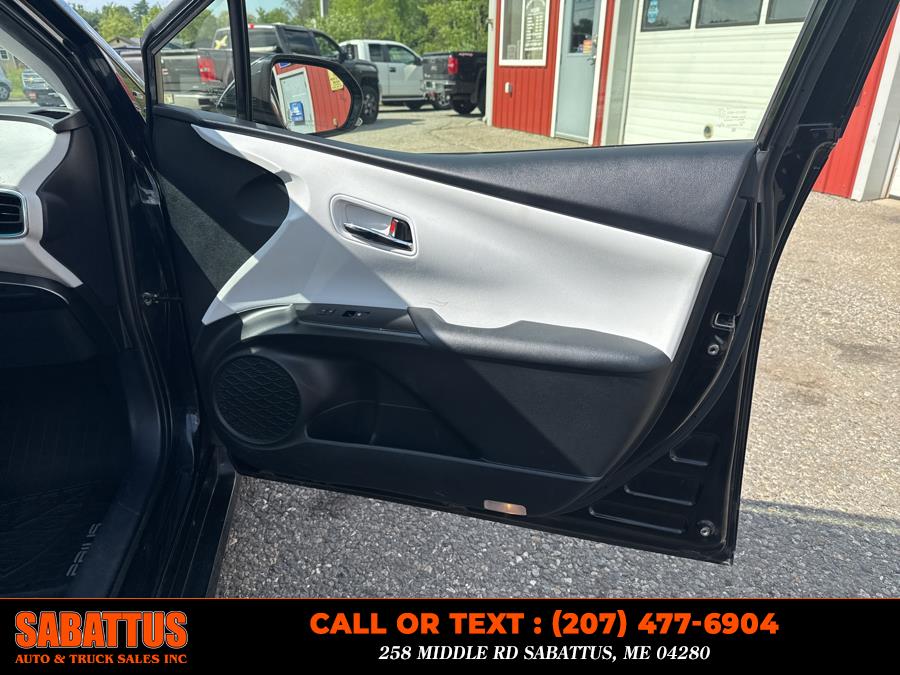 2018 Toyota Prius Four (Natl), available for sale in Sabattus, Maine | Sabattus Auto and Truck Sales Inc. Sabattus, Maine 2018 Toyota Prius Four (Natl), available for sale in Sabattus, Maine | Sabattus Auto and Truck Sales Inc. Sabattus, Maine