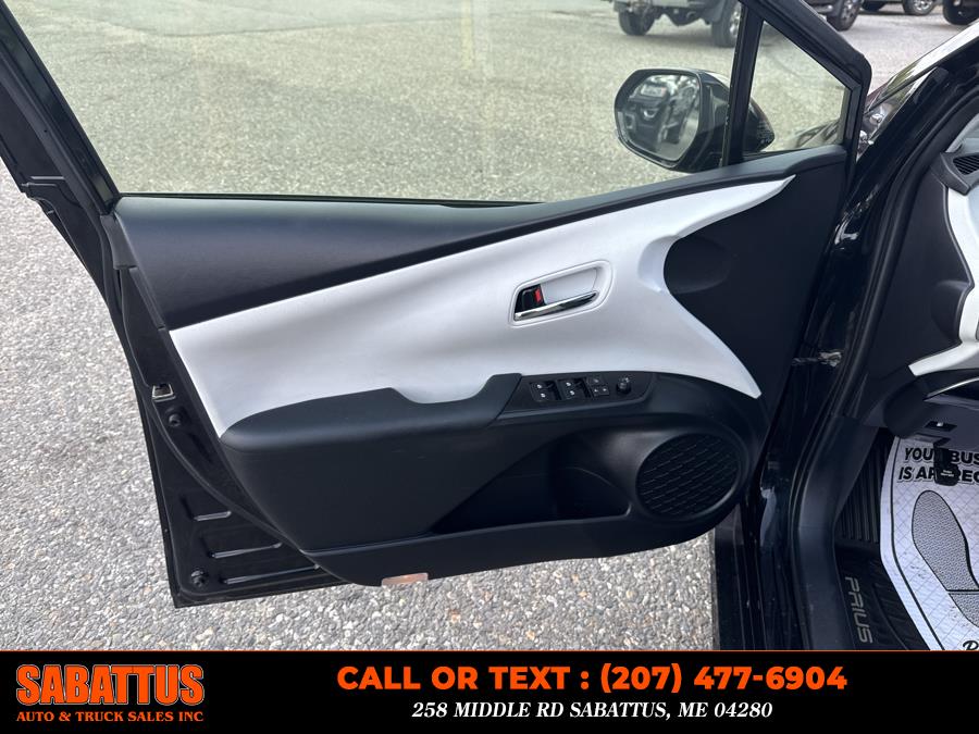 2018 Toyota Prius Four (Natl), available for sale in Sabattus, Maine | Sabattus Auto and Truck Sales Inc. Sabattus, Maine 2018 Toyota Prius Four (Natl), available for sale in Sabattus, Maine | Sabattus Auto and Truck Sales Inc. Sabattus, Maine