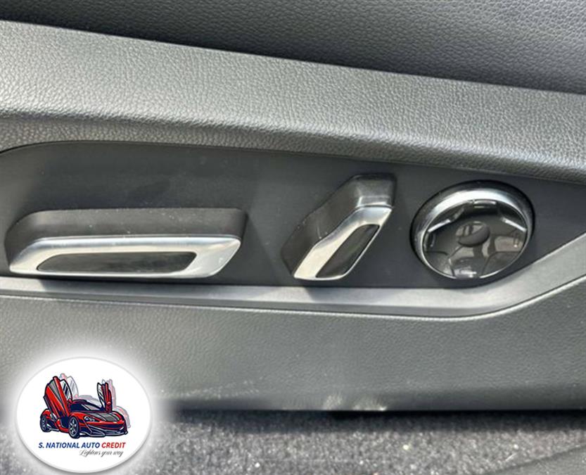 2022 Acura RDX SH-AWD, available for sale in Meriden, Connecticut | Sandra Auto Broker LLC. Meriden, Connecticut 2022 Acura RDX SH-AWD, available for sale in Meriden, Connecticut | Sandra Auto Broker LLC. Meriden, Connecticut