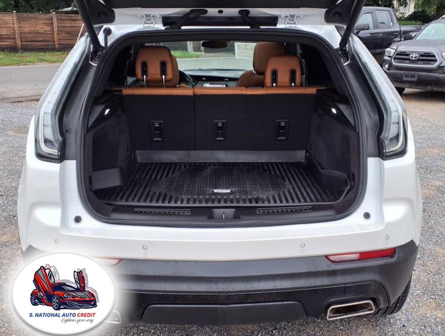 2021 Cadillac XT4 AWD 4dr Sport, available for sale in Meriden, Connecticut | Sandra Auto Broker LLC. Meriden, Connecticut 2021 Cadillac XT4 AWD 4dr Sport, available for sale in Meriden, Connecticut | Sandra Auto Broker LLC. Meriden, Connecticut