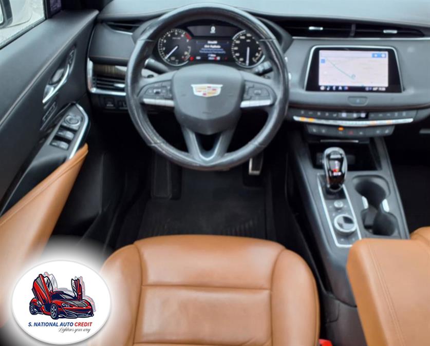2021 Cadillac XT4 AWD 4dr Sport, available for sale in Meriden, Connecticut | Sandra Auto Broker LLC. Meriden, Connecticut 2021 Cadillac XT4 AWD 4dr Sport, available for sale in Meriden, Connecticut | Sandra Auto Broker LLC. Meriden, Connecticut