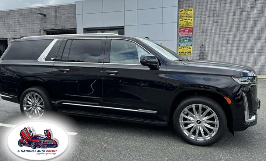 2023 Cadillac Escalade ESV 4WD 4dr Premium Luxury, available for sale in Meriden, Connecticut | Sandra Auto Broker LLC. Meriden, Connecticut 2023 Cadillac Escalade ESV 4WD 4dr Premium Luxury, available for sale in Meriden, Connecticut | Sandra Auto Broker LLC. Meriden, Connecticut