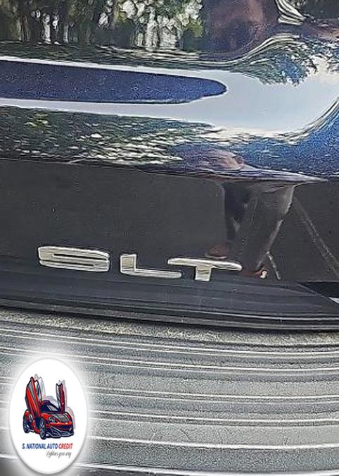 2021 GMC Yukon 4WD 4dr SLT, available for sale in Meriden, Connecticut | Sandra Auto Broker LLC. Meriden, Connecticut 2021 GMC Yukon 4WD 4dr SLT, available for sale in Meriden, Connecticut | Sandra Auto Broker LLC. Meriden, Connecticut