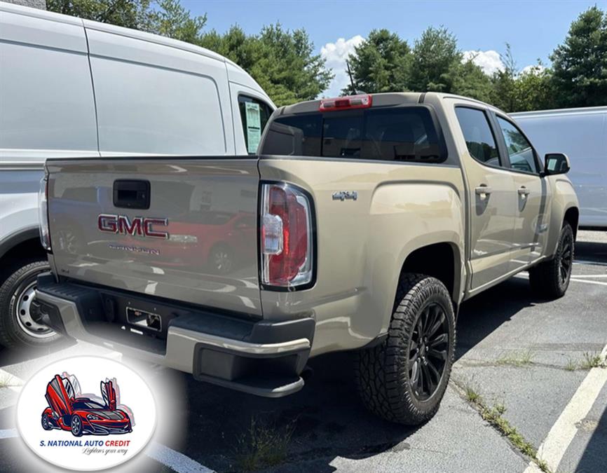 2022 GMC Canyon 4WD Crew Cab 128" Elevation, available for sale in Meriden, Connecticut | Sandra Auto Broker LLC. Meriden, Connecticut 2022 GMC Canyon 4WD Crew Cab 128" Elevation, available for sale in Meriden, Connecticut | Sandra Auto Broker LLC. Meriden, Connecticut