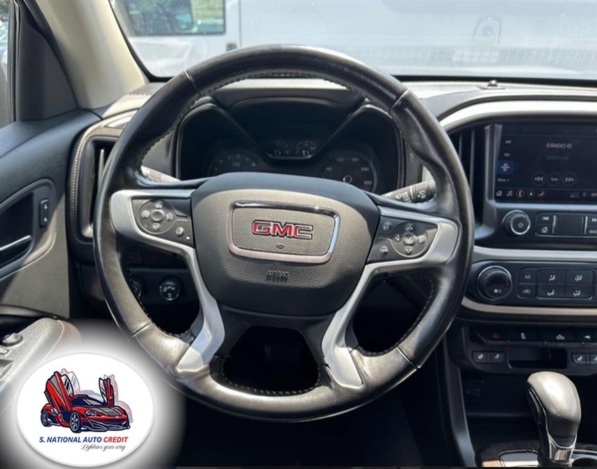 2022 GMC Canyon 4WD Crew Cab 128" Elevation, available for sale in Meriden, Connecticut | Sandra Auto Broker LLC. Meriden, Connecticut 2022 GMC Canyon 4WD Crew Cab 128" Elevation, available for sale in Meriden, Connecticut | Sandra Auto Broker LLC. Meriden, Connecticut