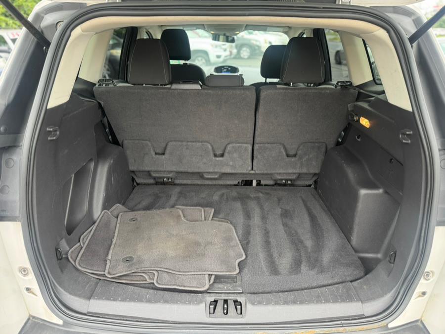 2017 Ford Escape SE 4WD, available for sale in BURLINGTON, New Jersey | Tri States Auto Group. BURLINGTON, New Jersey 2017 Ford Escape SE 4WD, available for sale in BURLINGTON, New Jersey | Tri States Auto Group. BURLINGTON, New Jersey