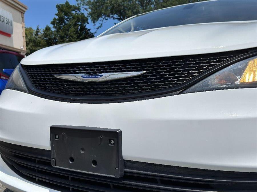 2020 Chrysler Voyager L, available for sale in Woodside, New York | Drive Central. Woodside, New York 2020 Chrysler Voyager L, available for sale in Woodside, New York | Drive Central. Woodside, New York
