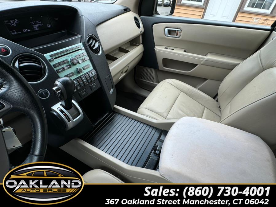 2011 Honda Pilot 4WD 4dr EX-L, available for sale in Manchester, Connecticut | Oakland Auto Sales. Manchester, Connecticut 2011 Honda Pilot 4WD 4dr EX-L, available for sale in Manchester, Connecticut | Oakland Auto Sales. Manchester, Connecticut