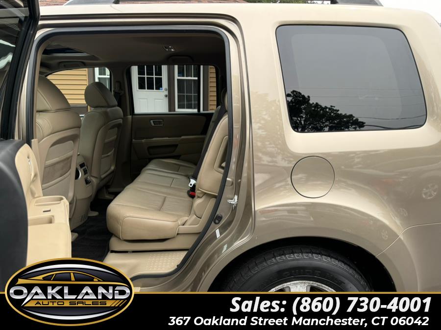 2011 Honda Pilot 4WD 4dr EX-L, available for sale in Manchester, Connecticut | Oakland Auto Sales. Manchester, Connecticut 2011 Honda Pilot 4WD 4dr EX-L, available for sale in Manchester, Connecticut | Oakland Auto Sales. Manchester, Connecticut