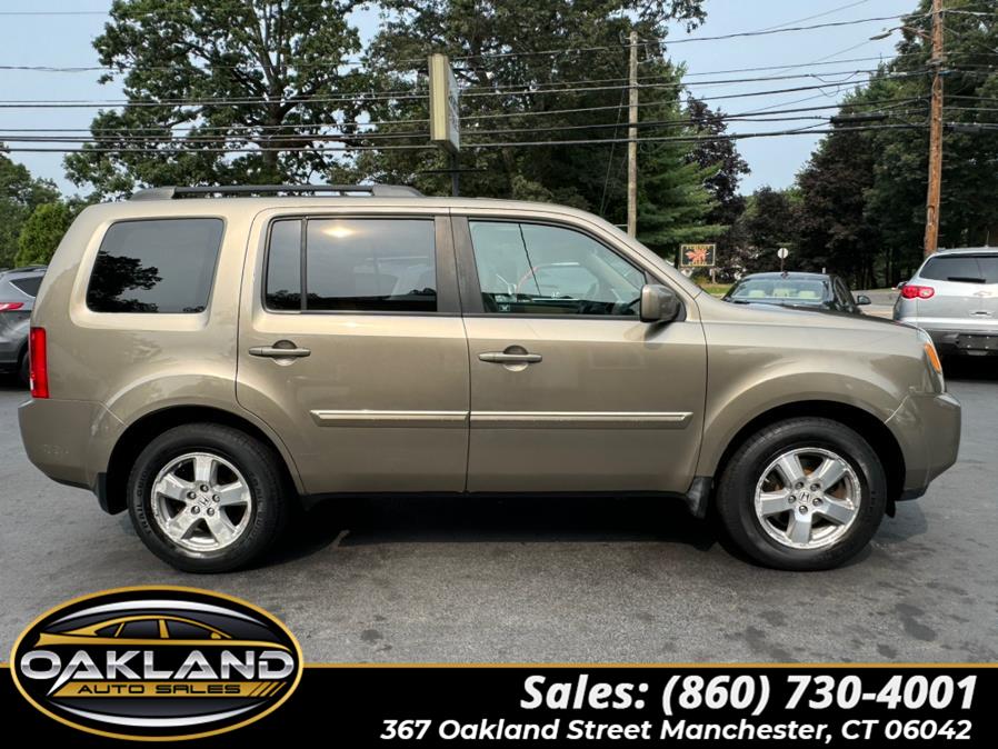 2011 Honda Pilot 4WD 4dr EX-L, available for sale in Manchester, Connecticut | Oakland Auto Sales. Manchester, Connecticut 2011 Honda Pilot 4WD 4dr EX-L, available for sale in Manchester, Connecticut | Oakland Auto Sales. Manchester, Connecticut