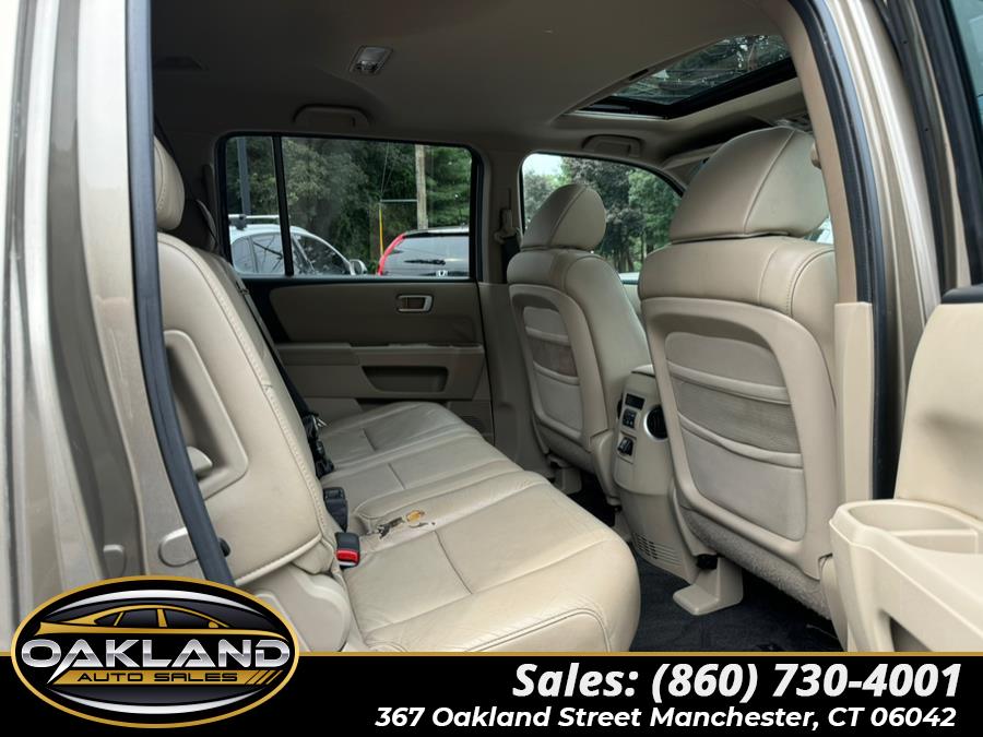 2011 Honda Pilot 4WD 4dr EX-L, available for sale in Manchester, Connecticut | Oakland Auto Sales. Manchester, Connecticut 2011 Honda Pilot 4WD 4dr EX-L, available for sale in Manchester, Connecticut | Oakland Auto Sales. Manchester, Connecticut