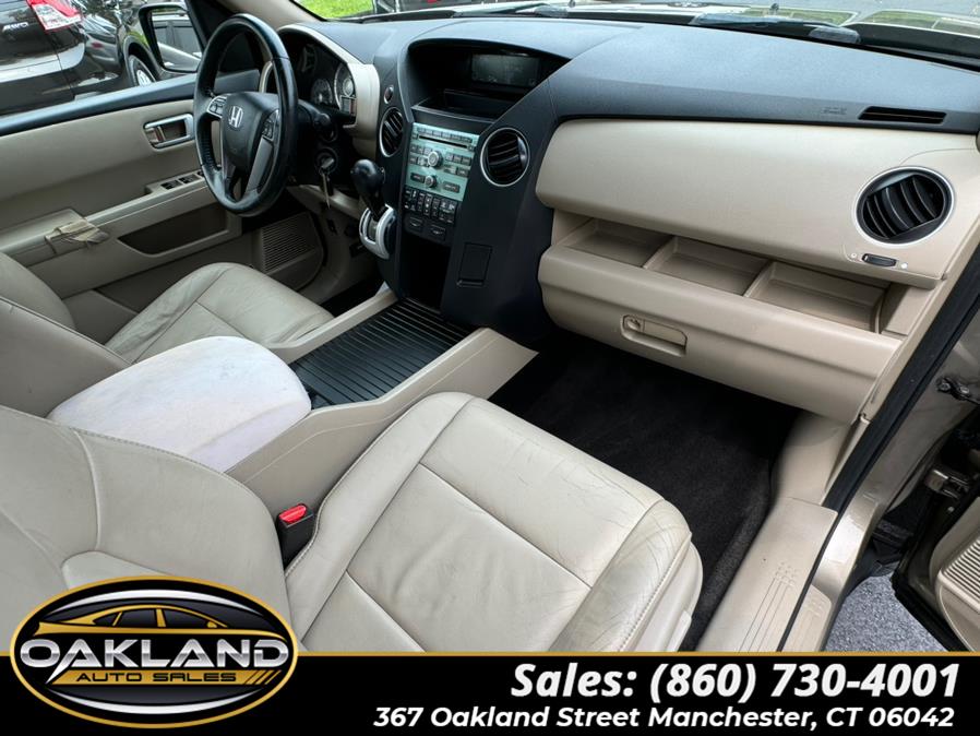 2011 Honda Pilot 4WD 4dr EX-L, available for sale in Manchester, Connecticut | Oakland Auto Sales. Manchester, Connecticut 2011 Honda Pilot 4WD 4dr EX-L, available for sale in Manchester, Connecticut | Oakland Auto Sales. Manchester, Connecticut