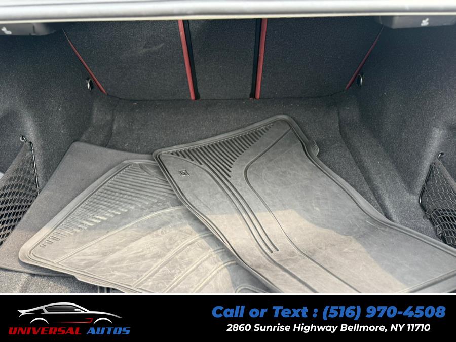 2022 BMW 3 Series 330i xDrive Sedan North America, available for sale in Bellmore, New York | Universal Autos. Bellmore, New York 2022 BMW 3 Series 330i xDrive Sedan North America, available for sale in Bellmore, New York | Universal Autos. Bellmore, New York