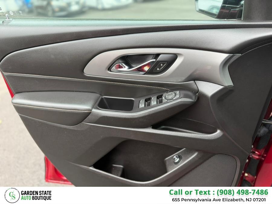 2019 Chevrolet Traverse AWD 4dr LT Cloth w/1LT, available for sale in Elizabeth, New Jersey | Garden State Auto Boutique. Elizabeth, New Jersey 2019 Chevrolet Traverse AWD 4dr LT Cloth w/1LT, available for sale in Elizabeth, New Jersey | Garden State Auto Boutique. Elizabeth, New Jersey