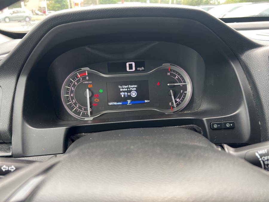 2017 Honda Pilot Touring AWD, available for sale in Milford, Connecticut | Korhan LLC DBA Superior Motors. Milford, Connecticut 2017 Honda Pilot Touring AWD, available for sale in Milford, Connecticut | Korhan LLC DBA Superior Motors. Milford, Connecticut