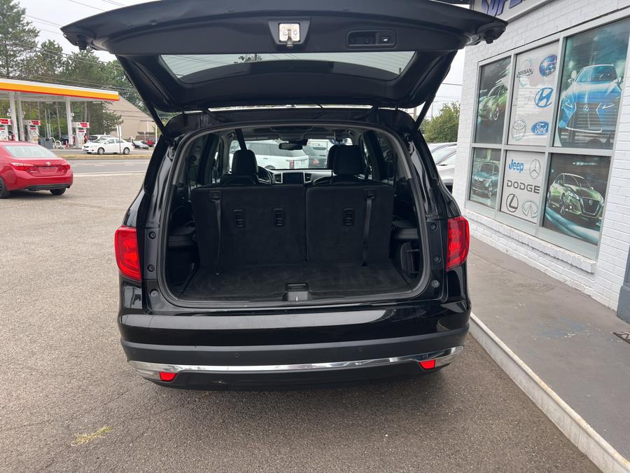 2017 Honda Pilot Touring AWD, available for sale in Milford, Connecticut | Korhan LLC DBA Superior Motors. Milford, Connecticut 2017 Honda Pilot Touring AWD, available for sale in Milford, Connecticut | Korhan LLC DBA Superior Motors. Milford, Connecticut