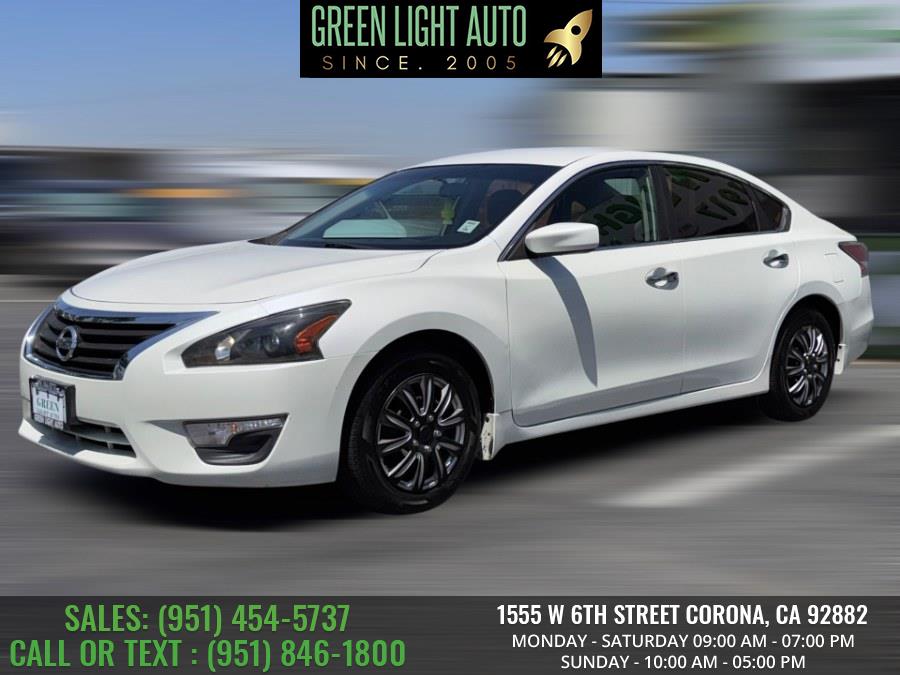 2014 Nissan Altima 4dr Sdn I4 2.5 S, available for sale in Corona, California | Green Light Auto. Corona, California 2014 Nissan Altima 4dr Sdn I4 2.5 S, available for sale in Corona, California | Green Light Auto. Corona, California