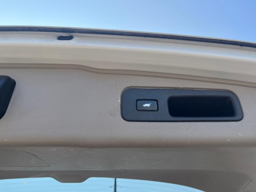 2014 Honda Odyssey 5dr Touring CLEAN CARFAX!!!, available for sale in Rosedale, New York | Sunrise Auto Sales. Rosedale, New York 2014 Honda Odyssey 5dr Touring CLEAN CARFAX!!!, available for sale in Rosedale, New York | Sunrise Auto Sales. Rosedale, New York