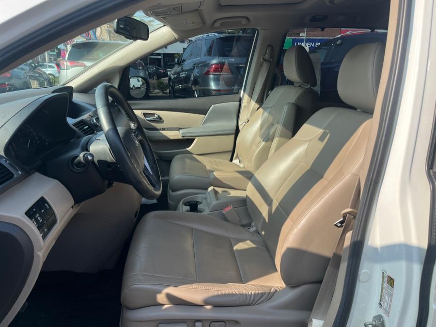 2014 Honda Odyssey 5dr Touring CLEAN CARFAX!!!, available for sale in Rosedale, New York | Sunrise Auto Sales. Rosedale, New York 2014 Honda Odyssey 5dr Touring CLEAN CARFAX!!!, available for sale in Rosedale, New York | Sunrise Auto Sales. Rosedale, New York