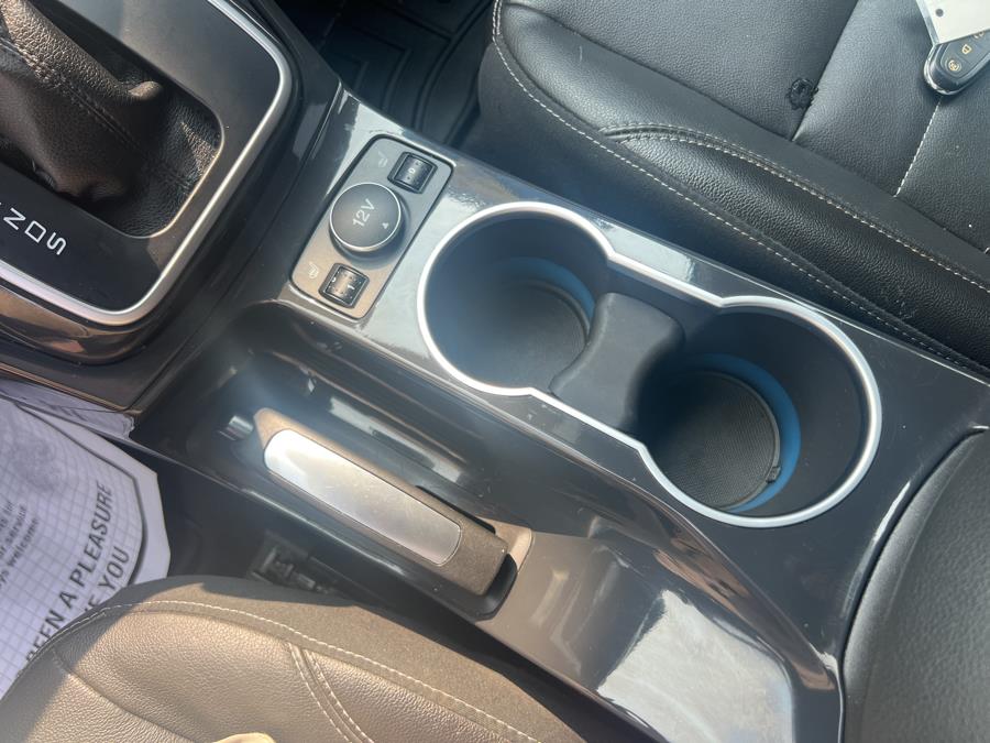 2014 Ford Escape 4WD 4dr Titanium, available for sale in Stamford, Connecticut | Harbor View Auto Sales LLC. Stamford, Connecticut 2014 Ford Escape 4WD 4dr Titanium, available for sale in Stamford, Connecticut | Harbor View Auto Sales LLC. Stamford, Connecticut