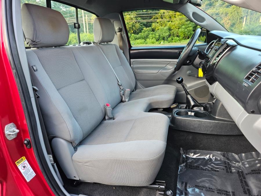 2013 Toyota Tacoma 4WD Manual 2dr Pic up 2.7 I4, available for sale in East Windsor, Connecticut | Toro Auto. East Windsor, Connecticut 2013 Toyota Tacoma 4WD Manual 2dr Pic up 2.7 I4, available for sale in East Windsor, Connecticut | Toro Auto. East Windsor, Connecticut