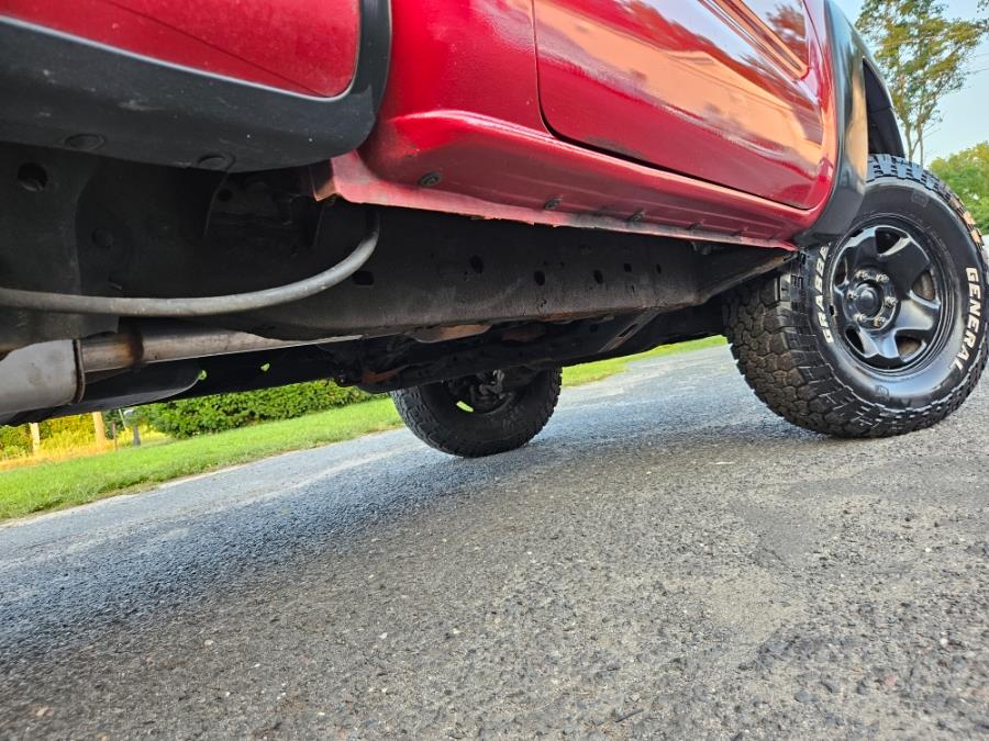 2013 Toyota Tacoma 4WD Manual 2dr Pic up 2.7 I4, available for sale in East Windsor, Connecticut | Toro Auto. East Windsor, Connecticut 2013 Toyota Tacoma 4WD Manual 2dr Pic up 2.7 I4, available for sale in East Windsor, Connecticut | Toro Auto. East Windsor, Connecticut
