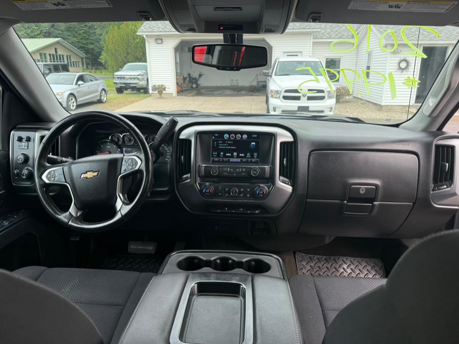 2016 Chevrolet Silverado 1500 4WD Double Cab 143.5" LT w/1LT, available for sale in Southwick, Massachusetts | Country Auto Sales. Southwick, Massachusetts 2016 Chevrolet Silverado 1500 4WD Double Cab 143.5" LT w/1LT, available for sale in Southwick, Massachusetts | Country Auto Sales. Southwick, Massachusetts