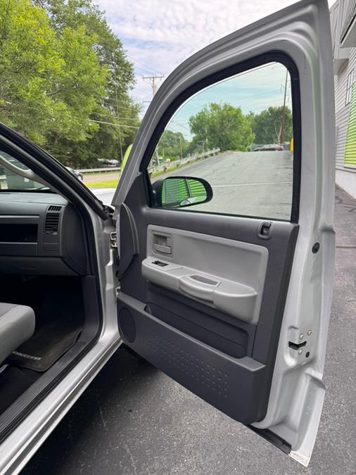 2010 Dodge Dakota 4WD Ext Cab Bighorn/Lonestar, available for sale in Ashland, Massachusetts | New Beginning Auto Service Inc. Ashland, Massachusetts 2010 Dodge Dakota 4WD Ext Cab Bighorn/Lonestar, available for sale in Ashland, Massachusetts | New Beginning Auto Service Inc. Ashland, Massachusetts