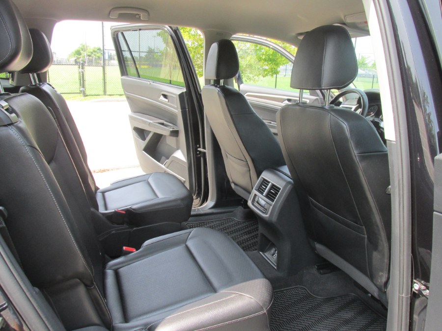 2019 Volkswagen Atlas 3.6L V6 SE w/Technology 4MOTION, available for sale in Massapequa, New York | South Shore Auto Brokers & Sales. Massapequa, New York 2019 Volkswagen Atlas 3.6L V6 SE w/Technology 4MOTION, available for sale in Massapequa, New York | South Shore Auto Brokers & Sales. Massapequa, New York