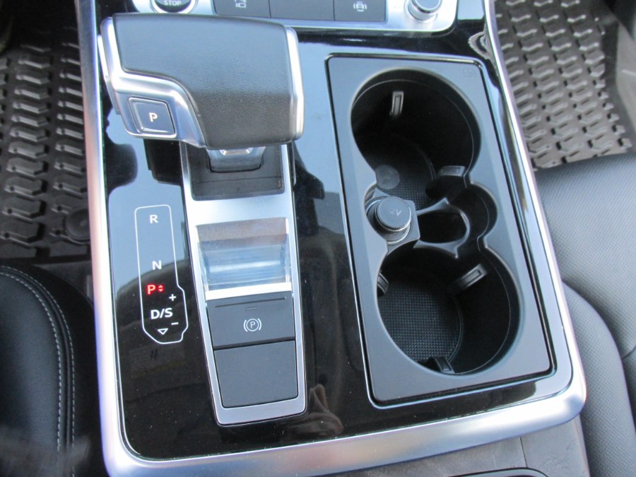 2022 Audi Q8 Premium Plus 55 TFSI quattro, available for sale in Massapequa, New York | South Shore Auto Brokers & Sales. Massapequa, New York 2022 Audi Q8 Premium Plus 55 TFSI quattro, available for sale in Massapequa, New York | South Shore Auto Brokers & Sales. Massapequa, New York