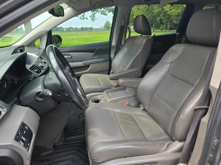 2014 Honda Odyssey 5dr Touring, available for sale in Springfield, Massachusetts | Fast Lane Auto Sales & Service, Inc. . Springfield, Massachusetts 2014 Honda Odyssey 5dr Touring, available for sale in Springfield, Massachusetts | Fast Lane Auto Sales & Service, Inc. . Springfield, Massachusetts