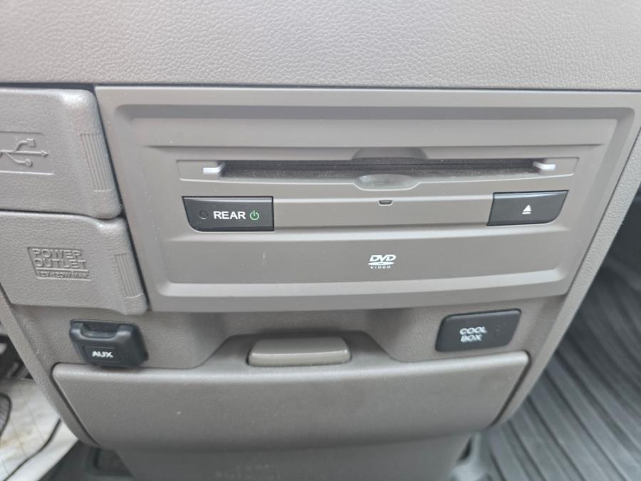 2014 Honda Odyssey 5dr Touring, available for sale in Springfield, Massachusetts | Fast Lane Auto Sales & Service, Inc. . Springfield, Massachusetts 2014 Honda Odyssey 5dr Touring, available for sale in Springfield, Massachusetts | Fast Lane Auto Sales & Service, Inc. . Springfield, Massachusetts