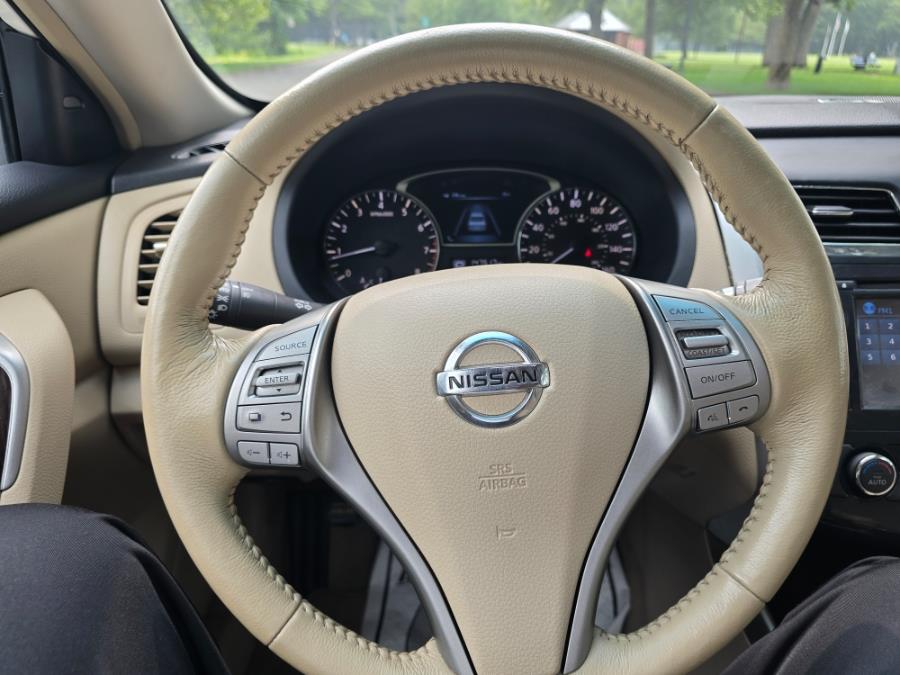 2013 Nissan Altima 4dr Sdn I4 2.5 S, available for sale in Springfield, Massachusetts | Fast Lane Auto Sales & Service, Inc. . Springfield, Massachusetts 2013 Nissan Altima 4dr Sdn I4 2.5 S, available for sale in Springfield, Massachusetts | Fast Lane Auto Sales & Service, Inc. . Springfield, Massachusetts