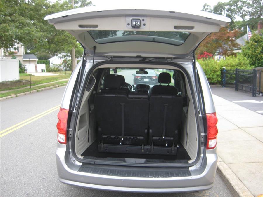 2019 Dodge Grand Caravan SXT 4dr Mini Van, available for sale in Massapequa, New York | Rite Choice Auto Inc.. Massapequa, New York 2019 Dodge Grand Caravan SXT 4dr Mini Van, available for sale in Massapequa, New York | Rite Choice Auto Inc.. Massapequa, New York