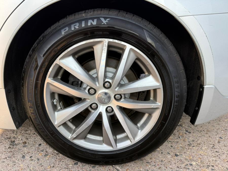 2015 INFINITI Q50 4dr Sdn Premium AWD, available for sale in Manchester, Connecticut | Carsonmain LLC. Manchester, Connecticut 2015 INFINITI Q50 4dr Sdn Premium AWD, available for sale in Manchester, Connecticut | Carsonmain LLC. Manchester, Connecticut