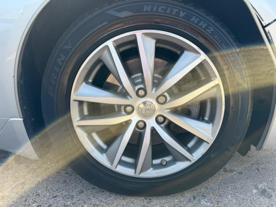 2015 INFINITI Q50 4dr Sdn Premium AWD, available for sale in Manchester, Connecticut | Carsonmain LLC. Manchester, Connecticut 2015 INFINITI Q50 4dr Sdn Premium AWD, available for sale in Manchester, Connecticut | Carsonmain LLC. Manchester, Connecticut