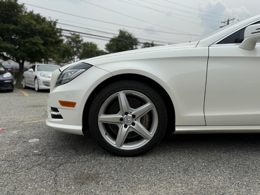 2014 Mercedes-Benz CLS-Class 4dr Sdn CLS550 4MATIC, available for sale in Hicksville, New York | REGAL AUTOHAUS Auto Service and Sales. Hicksville, New York 2014 Mercedes-Benz CLS-Class 4dr Sdn CLS550 4MATIC, available for sale in Hicksville, New York | REGAL AUTOHAUS Auto Service and Sales. Hicksville, New York