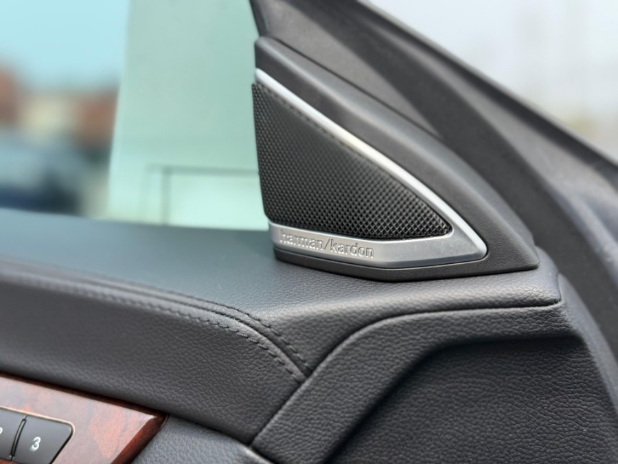 2014 Mercedes-Benz CLS-Class 4dr Sdn CLS550 4MATIC, available for sale in Hicksville, New York | REGAL AUTOHAUS Auto Service and Sales. Hicksville, New York 2014 Mercedes-Benz CLS-Class 4dr Sdn CLS550 4MATIC, available for sale in Hicksville, New York | REGAL AUTOHAUS Auto Service and Sales. Hicksville, New York