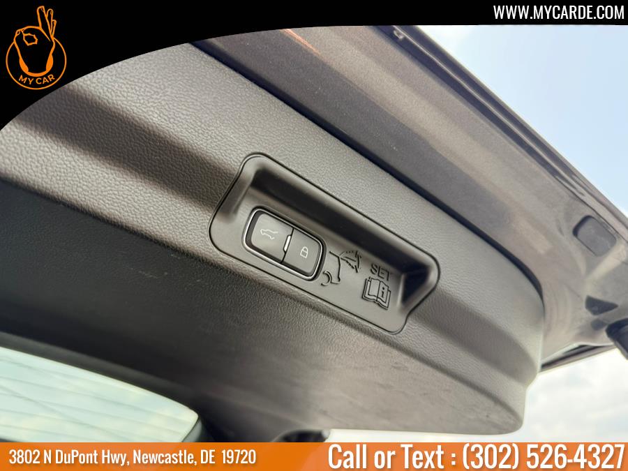 2020 Ford Explorer Limited 4WD, available for sale in New Castle, Delaware | My Car. New Castle, Delaware 2020 Ford Explorer Limited 4WD, available for sale in New Castle, Delaware | My Car. New Castle, Delaware
