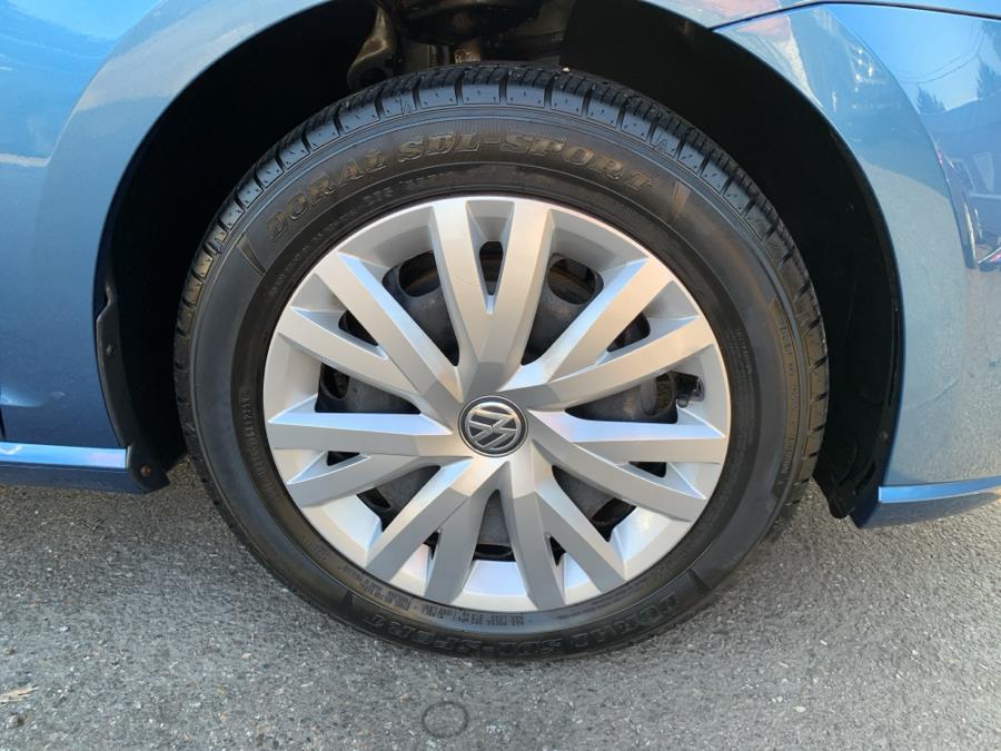 2015 Volkswagen e-Golf 4dr HB Limited Edition, available for sale in Springfield, Massachusetts | Absolute Motors Inc. Springfield, Massachusetts 2015 Volkswagen e-Golf 4dr HB Limited Edition, available for sale in Springfield, Massachusetts | Absolute Motors Inc. Springfield, Massachusetts