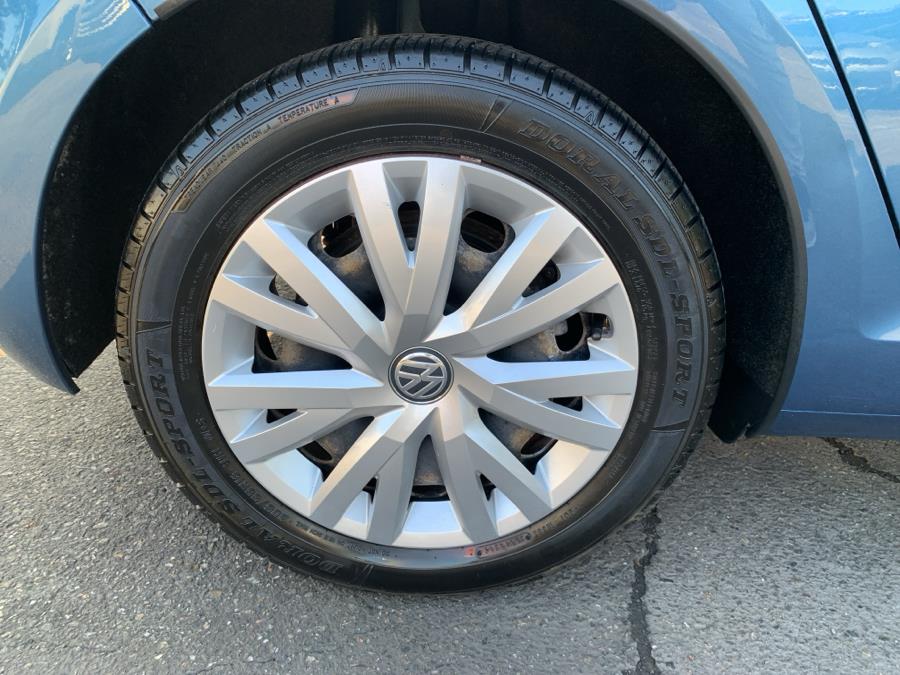 2015 Volkswagen e-Golf 4dr HB Limited Edition, available for sale in Springfield, Massachusetts | Absolute Motors Inc. Springfield, Massachusetts 2015 Volkswagen e-Golf 4dr HB Limited Edition, available for sale in Springfield, Massachusetts | Absolute Motors Inc. Springfield, Massachusetts