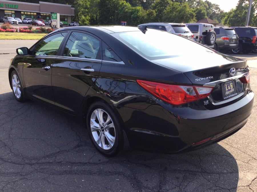 2013 Hyundai Sonata 4dr Sdn 2.4L Auto Limited PZEV, available for sale in Plantsville, Connecticut | L&S Automotive LLC. Plantsville, Connecticut 2013 Hyundai Sonata 4dr Sdn 2.4L Auto Limited PZEV, available for sale in Plantsville, Connecticut | L&S Automotive LLC. Plantsville, Connecticut