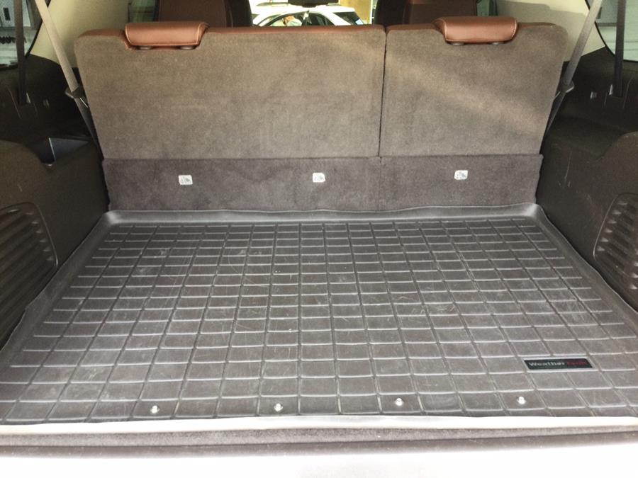 2018 Chevrolet Suburban 4WD 4dr 1500 Premier, available for sale in Plantsville, Connecticut | L&S Automotive LLC. Plantsville, Connecticut 2018 Chevrolet Suburban 4WD 4dr 1500 Premier, available for sale in Plantsville, Connecticut | L&S Automotive LLC. Plantsville, Connecticut