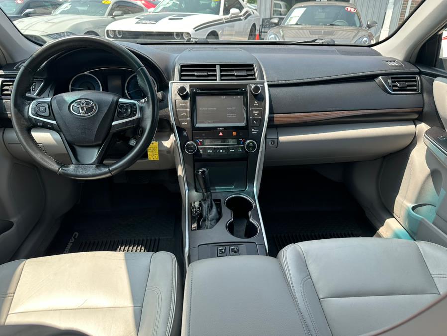 2017 Toyota Camry XLE Auto (Natl), available for sale in South Windsor, Connecticut | Mike And Tony Auto Sales, Inc. South Windsor, Connecticut 2017 Toyota Camry XLE Auto (Natl), available for sale in South Windsor, Connecticut | Mike And Tony Auto Sales, Inc. South Windsor, Connecticut