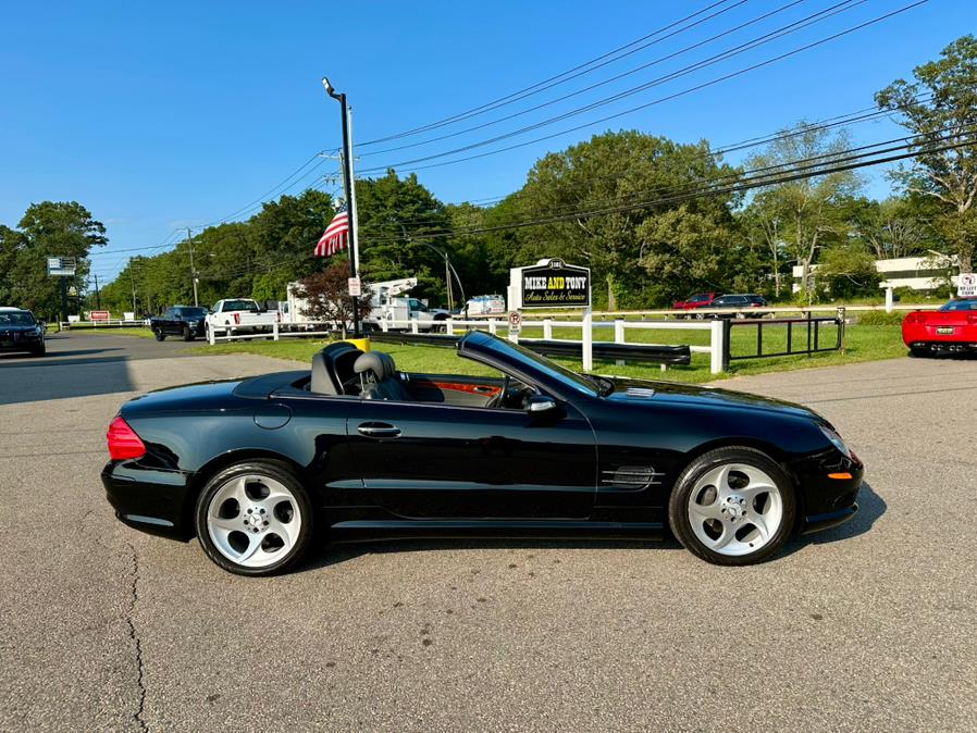 2005 Mercedes-Benz SL-Class 2dr Roadster 5.0L, available for sale in South Windsor, Connecticut | Mike And Tony Auto Sales, Inc. South Windsor, Connecticut 2005 Mercedes-Benz SL-Class 2dr Roadster 5.0L, available for sale in South Windsor, Connecticut | Mike And Tony Auto Sales, Inc. South Windsor, Connecticut