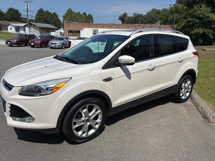 2016 Ford Escape 4WD 4dr Titanium, available for sale in Old Saybrook, Connecticut | Saybrook Auto Barn. Old Saybrook, Connecticut 2016 Ford Escape 4WD 4dr Titanium, available for sale in Old Saybrook, Connecticut | Saybrook Auto Barn. Old Saybrook, Connecticut