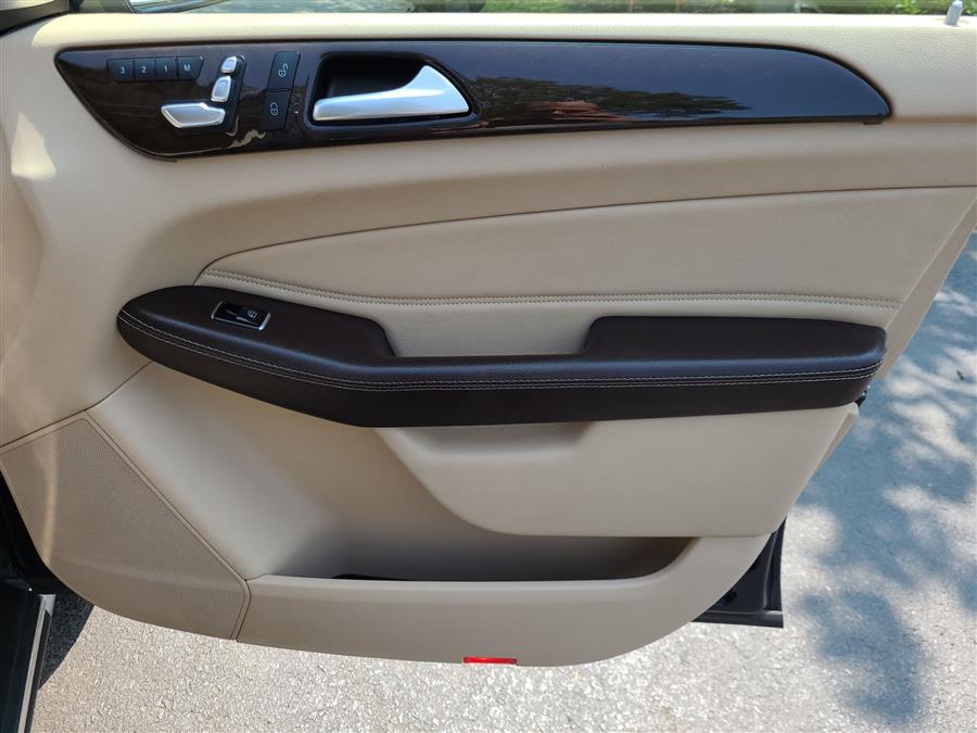 2017 Mercedes-Benz GLS GLS 450 4MATIC SUV, available for sale in Canton, Connecticut | Lava Motors. Canton, Connecticut 2017 Mercedes-Benz GLS GLS 450 4MATIC SUV, available for sale in Canton, Connecticut | Lava Motors. Canton, Connecticut