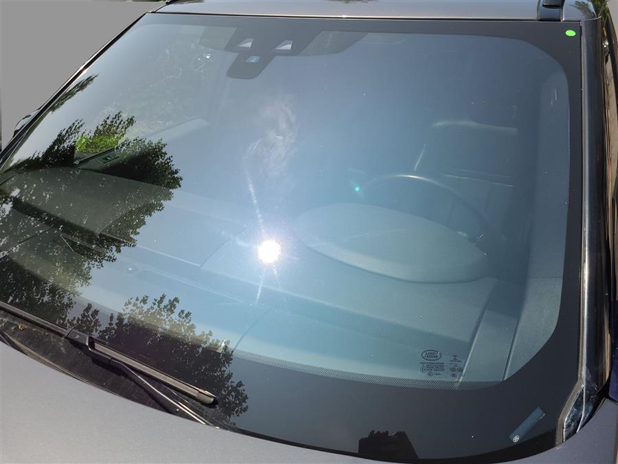 2019 Land Rover Discovery HSE photo 15