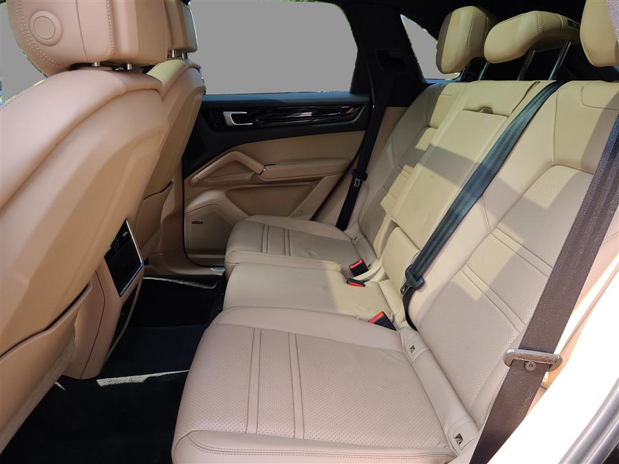 2019 Porsche Cayenne AWD, available for sale in Canton, Connecticut | Lava Motors. Canton, Connecticut 2019 Porsche Cayenne AWD, available for sale in Canton, Connecticut | Lava Motors. Canton, Connecticut